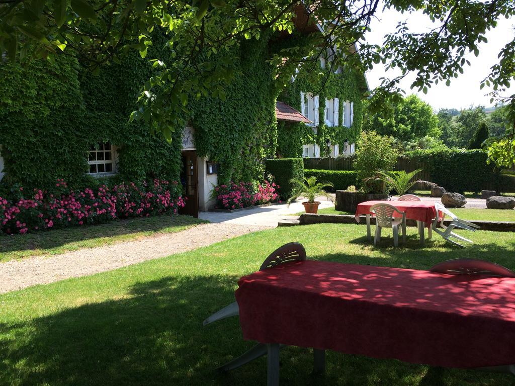 Chambres D'Hotes Les Templiers Rugney Екстер'єр фото