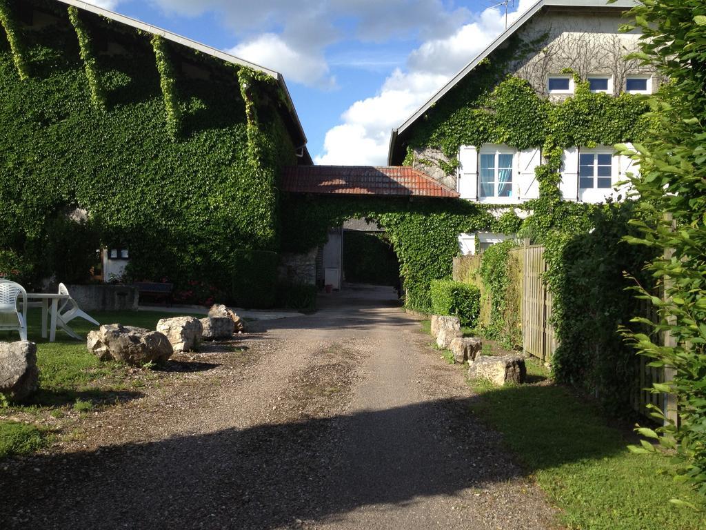 Chambres D'Hotes Les Templiers Rugney Екстер'єр фото