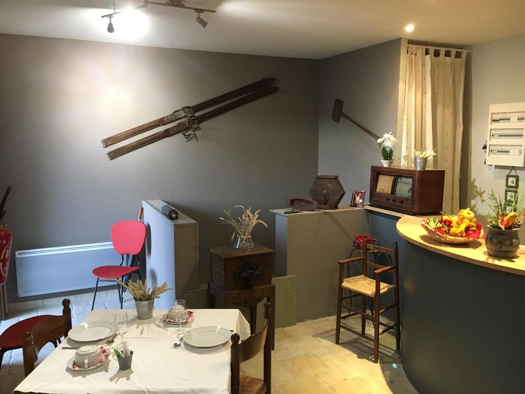 Chambres D'Hotes Les Templiers Rugney Екстер'єр фото