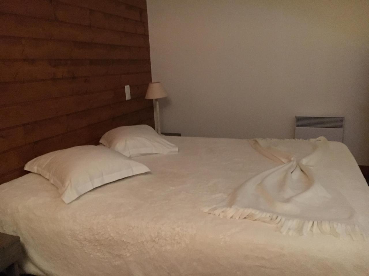 Chambres D'Hotes Les Templiers Rugney Екстер'єр фото